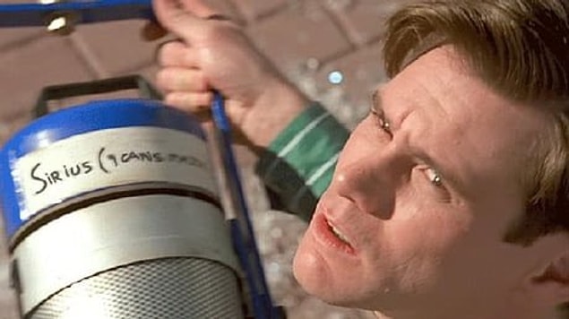 "Her an her yerde olanı ve her şeyi bilip göreni" temsil ettiğine şaşırmıyoruz artık!