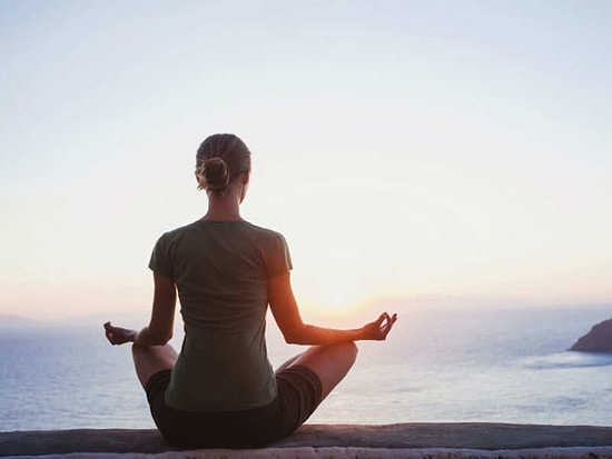 Yaşam Koçu 'İçindeki Kötü Enerjiyi Alacağım' Dedi: 6 Bin Dolarını Kaptıran Kadın Sağlığından da Oldu