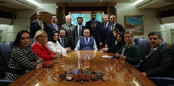 Cumhurbaşkanlığı tarafından yayınlanan fotoğrafta Ahmet Hakan'ın gizlenmesi dikkat çekti.