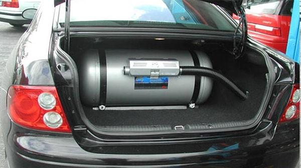 Sürüş esnasında LPG kullanan bir aracı benzinde kullanmayın, LPG'de test edin, benzin/LPG geçişleri yapın.