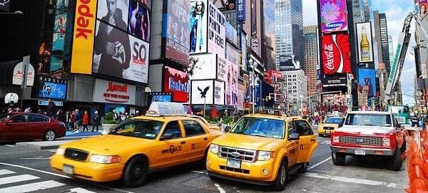 New York'ta bir taksi plakası almanın bedeli yaklaşık 1 milyon dolar.