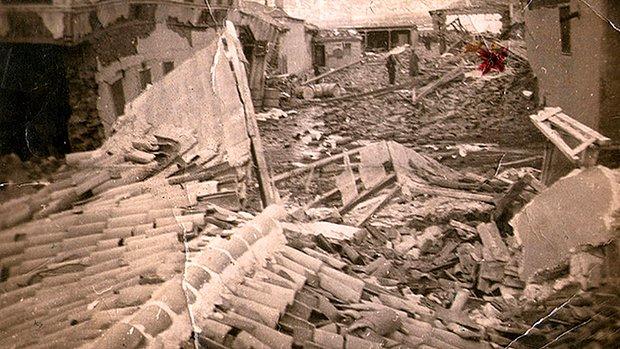 turkiye ye adeta kucuk kiyamet i yasatan ve gecmisten gunumuze onlarca insanin hayatina mal olan depremler