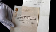Albert Einstein’ın Tokyo’da Bir Otelin Not Defterine El Yazısıyla Yazdığı Mutluluk Kuramı
