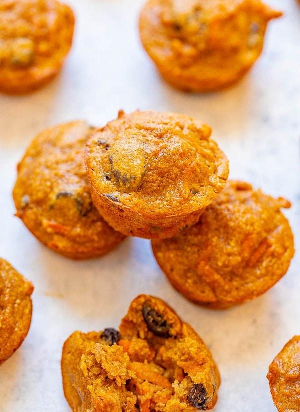 Meyveli Mini Muffin Tarifi