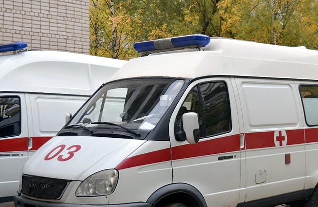 Ambulans çağırmak ücretli ve çok pahalıdır.