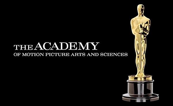 Biliyorsunuz Oscar Ödülleri'ne aynı zamanda Akademi Ödülleri de deniyor. Akademi resmi olarak 1927 kuruldu. Oylama sistemi ise 1928 yılında getirildi.