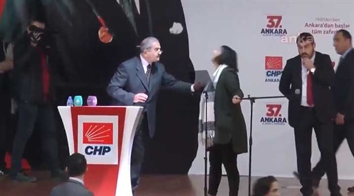 Şişe Fırlatıldı! CHP Ankara Kongresi'nde Delege Tevfik Koçak'ın Cinsiyetçi Sözleri Tepki Çekti