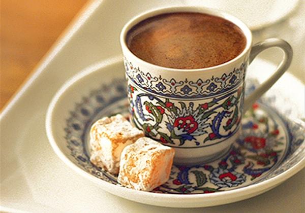 BONUS: Bu da milli Türk kahvesi fincanımız :))