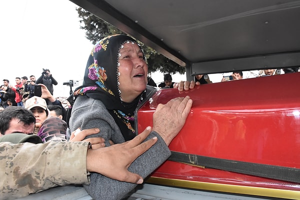 Piyade Uzman Onbaşı Mehmet Orhan'ın cenazesi, memleketi Adıyaman'da toprağa verildi.