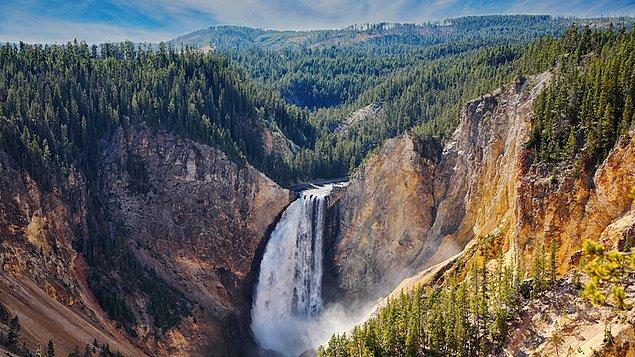 7. Dünyanın ilk ulusal parkı olan Yellowstone'un hala "Amerika'nın en iyi fikri" olduğu düşünülüyor.