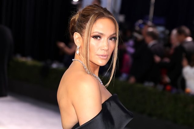 7. Dünyaca ünlü şarkıcı Jennifer Lopez, bir dergiye verdiği röportajda cinsel hayatıyla ilgili samimi itiraflarda bulundu!