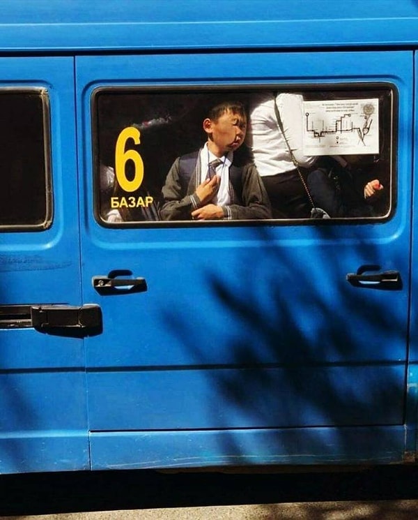 8. Транспорт в час-пик - одно удовольствие