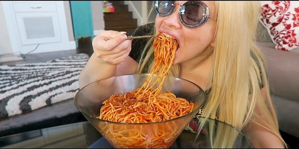 Koronavirüsle Birlikte Dolaplarımızda Geniş Yer Kaplayan Makarnayı Her Gün Yemek Sakıncalı mı?