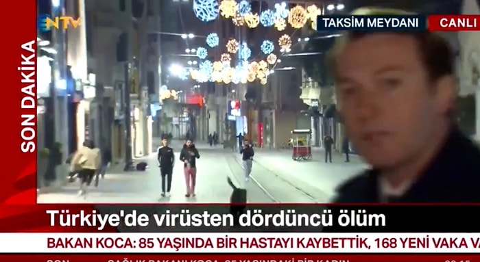 NTV Canlı Yayını Sırasında Köpekten Kaçan Gençlerin Efsane Görüntüsü