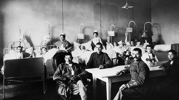 Не так давно, около 100 лет назад нашему миру пришлось справиться с ужасной эпидемией.