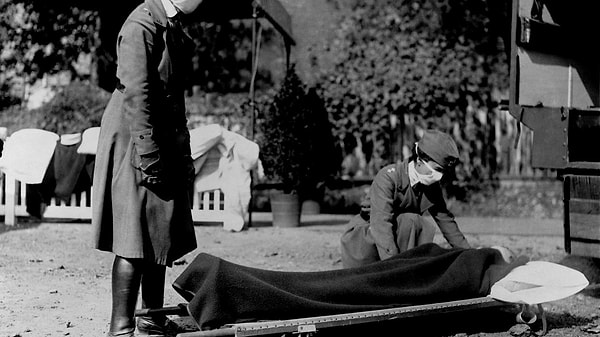 По словам Говарда Маркела, директора Центра медицинской истории Мичиганского университета, причина, по которой мы испытываем трудности, заключается в том, что нашему поколению чужды болезни.