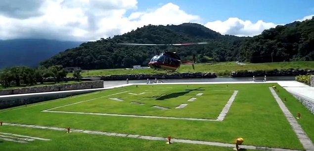 Helikopter pistine sahip olduğu için Neymar evine helikopterle gelebiliyor.