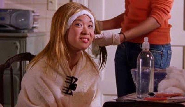 6. "Gilmore Girls dizisinde, Rory Lane'nin saçının rengini açıyor ve ..."