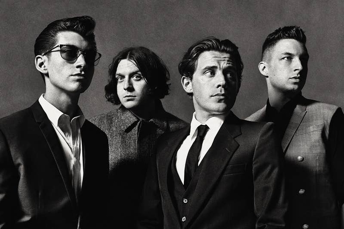 Arctic monkeys live. Arctic monkeys live