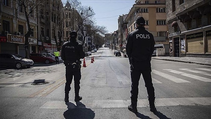 Sokağa Çıkma Yasağıyla İlgili Yeni Genelge: 'Fırınlar, Eczaneler ve Su Dağıtım Merkezleri Açık Olacak'