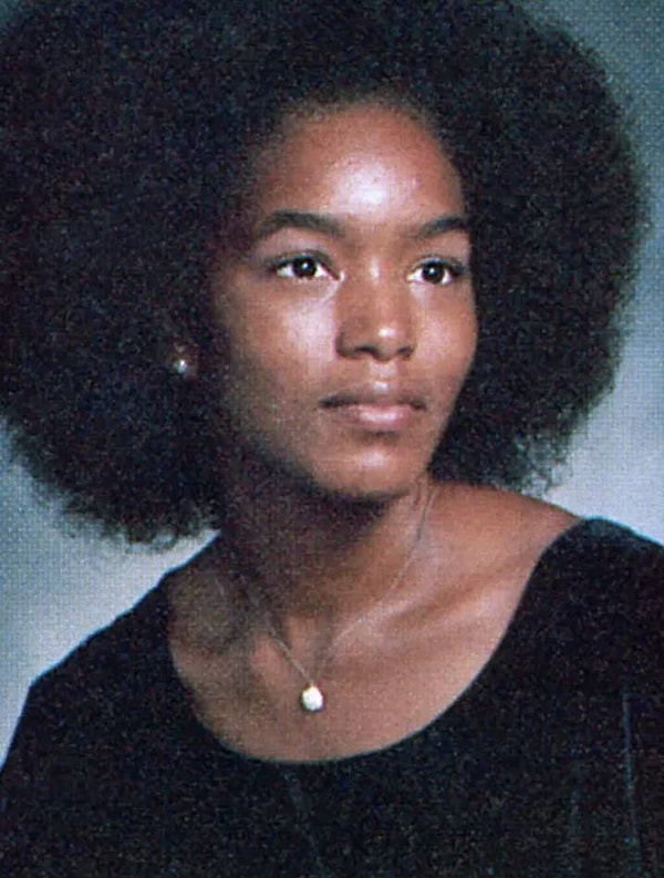 Так она выглядела до того, как стала известной: