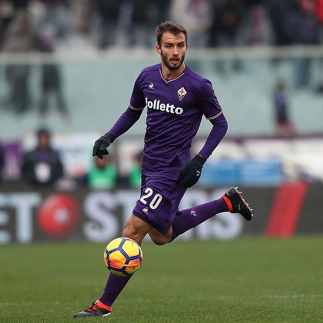 7. Koronavirüsü yenen Fiorentina kaptanı German Pezzella: ''Bu virüs zorlu bir rakip fakat aynı zamanda yenilebilir. Biz birbirimizi cesaretlendirmek zorundayız ve asla vazgeçmemeliyiz.''