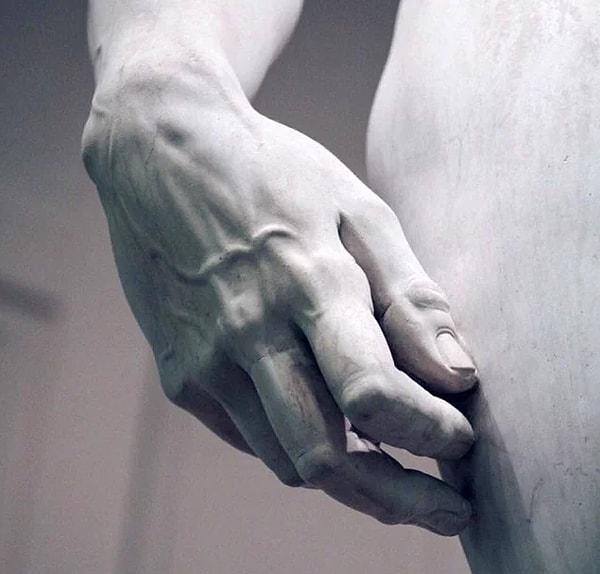 11. Michelangelo'nun 29 yaşında tamamladığı Davut heykelinden bir detay....