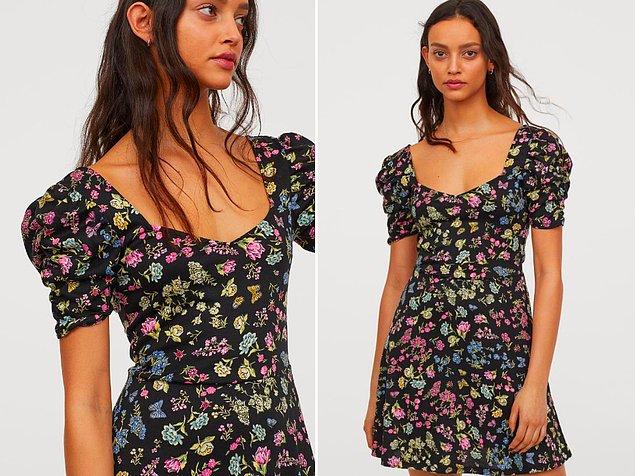 Bir de kabarık kollu ve çiçek desenli bu elbiseye bayıldık. Bunun da fiyatı tam olarak 89,99 TL. Gerçekten muhteşemler...