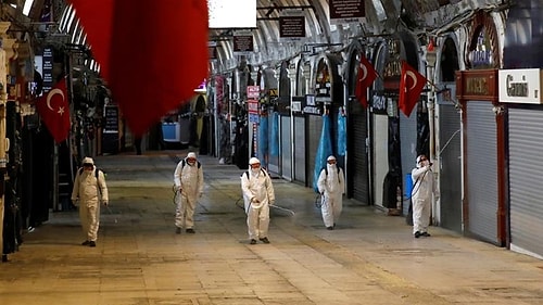 Koronavirüs Türkiye: Hayatını Kaybedenlerin Sayısı 3.081'e Yükseldi