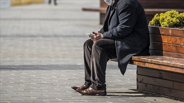 65 yaş üzeri pazar günü belirlenen saatlerde dışarı çıkabilecek