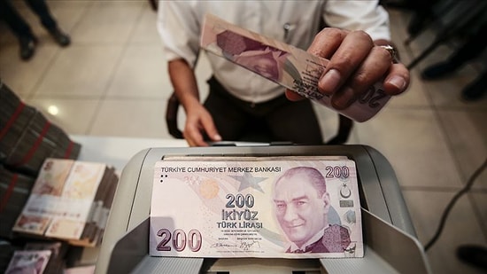 Anadolu Ajansı'nın 'Londra'dan Türk Lirası'na Saldırı' Haberi Sosyal Medyanın Gündeminde