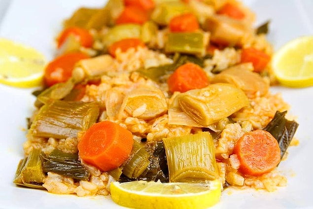 6. Zeytinyağlı Pırasa Tarifi:
