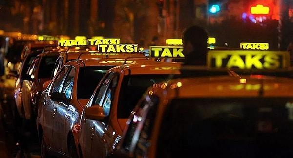 Karantinada kalmadı; İstanbul'dan Rize'ye taksiyle gitti