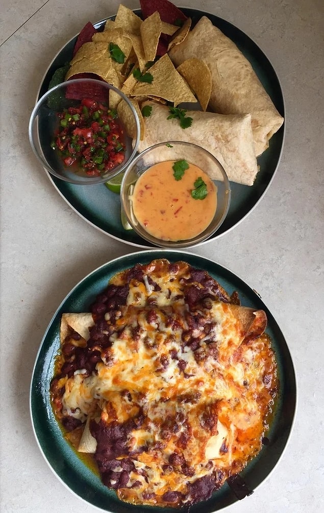 8. "Benim burrito yapma şeklim vs onun yapışı"
