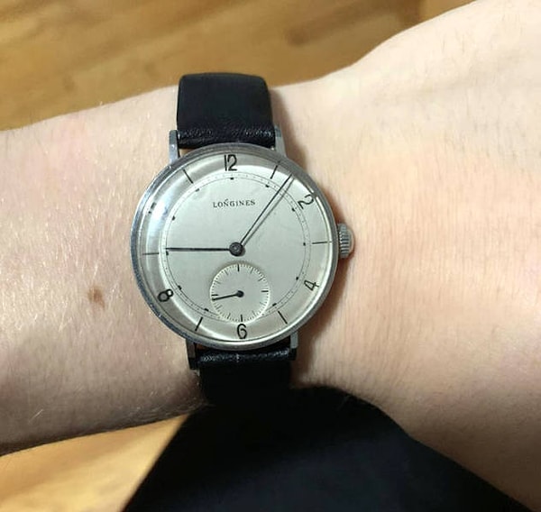 13. «Часы моего прадеда со времен Второй мировой войны все еще тикают».