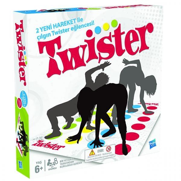 13. Hem hareket etsek hem de oyun oynasak diyenleri de düşündük ve listemize Twister'ı ekledik.