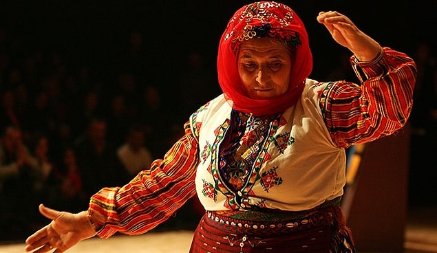 Alevi kadınlar neden kapanmıyor?