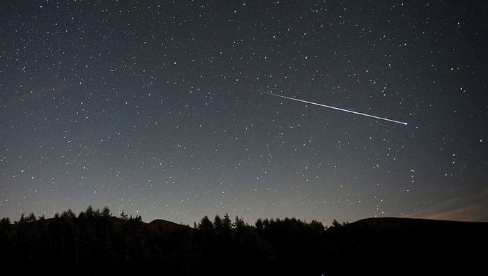 Birçok İlde Görüldü: Türkiye'ye Meteor Düştüğü İddiası Sosyal Medyanın Gündeminde