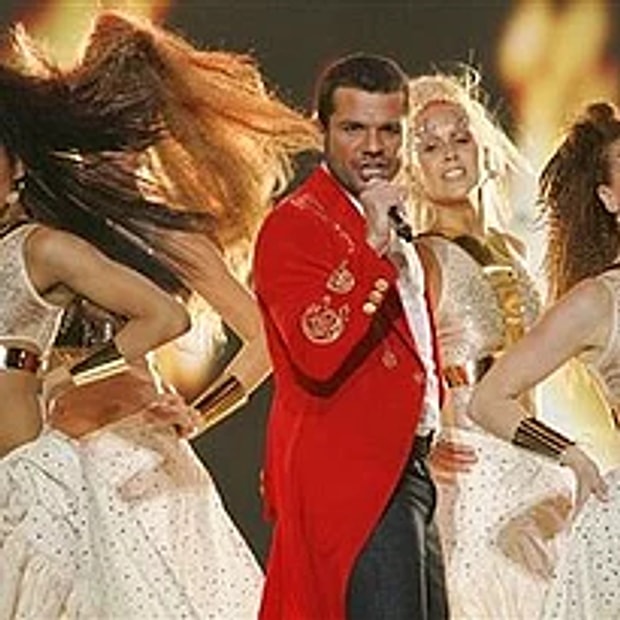Shake It Up Şekerim - Kenan Doğulu