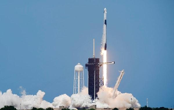SpaceX'e 3 milyar doların üzerinde destek