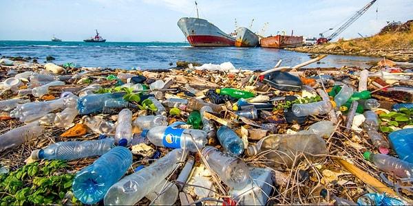 Plastik kirliliği, okyanusları tehdit eden etkenlerin başında geliyor