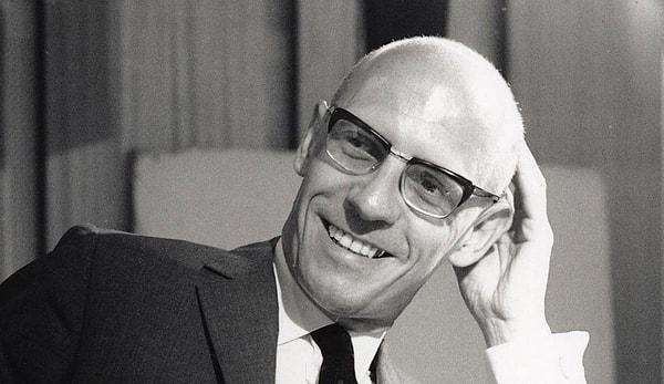 Panoptikon kavramını sosyal bilimlere kazandıran Michael Foucault’dur.