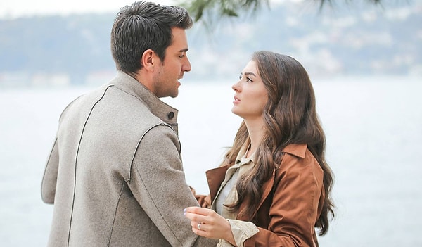 4. Айше из "Любви напоказ"