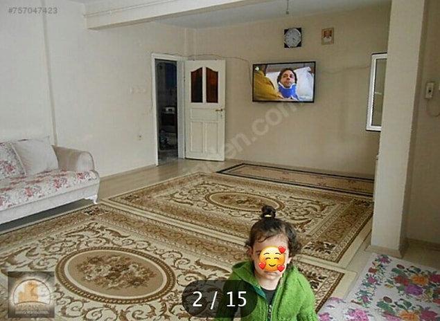 Bu fotoğrafların ortaya çıkmasıyla tatlı kızımız sosyal medyanın diline düştü tabii. Yapılan yorumlar herkesi güldürdü.😂