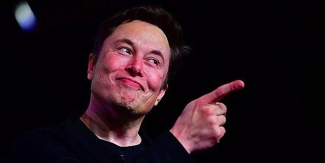 16. Elon Musk, öğrenim durumu gözetmeden Tesla ekibine çalışan alacağını duyurdu.