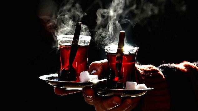 Çaycısın!