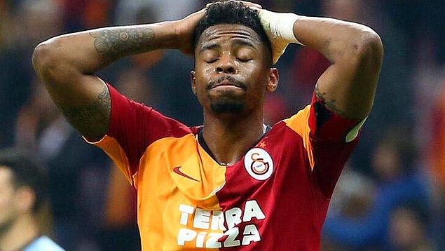 Galatasaray'da Ryan Donk, sakatlığı nedeniyle son anda Ankaragücü maçının kadrosundan çıkartıldı.