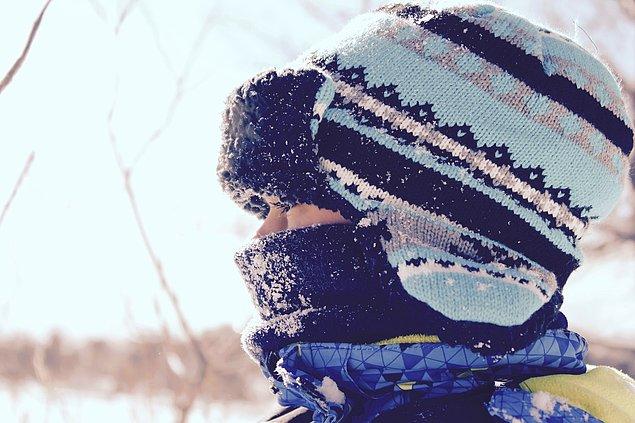 İskandinav ülkelerinin çok soğuk bir iklime sahip oldukları için insanlar genellikle kat kat giyinirler.