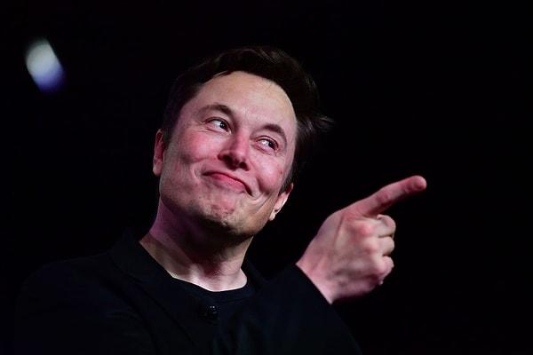 Tesla ve SpaceX'in sahibi Elon Musk servetinde kayıplar yaşayanlardan biri.