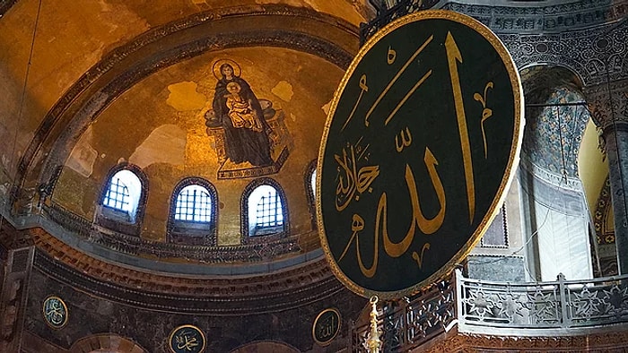 Diyanet, Ayasofya'da Namaz İçin Gerekli Koşulları Açıkladı: 'Söz Konusu Resimler Perdelenmeli veya Karartılmalı'